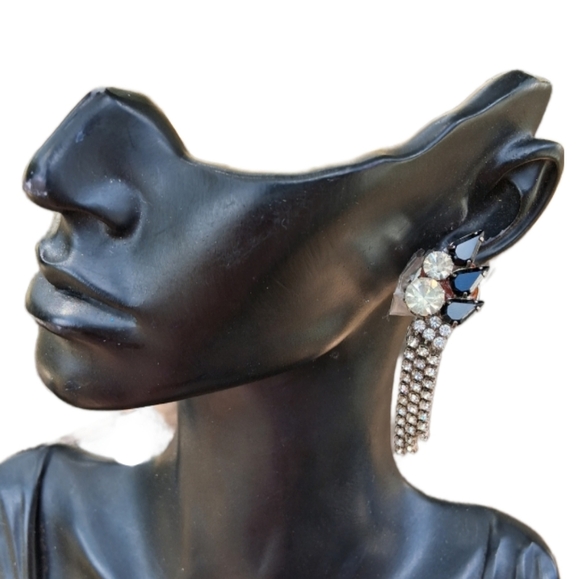 Vintage 1950s Rhinestone Waterfall Clip-On Earrings – Glam Statement Sparkle! - Picture 2 of 5